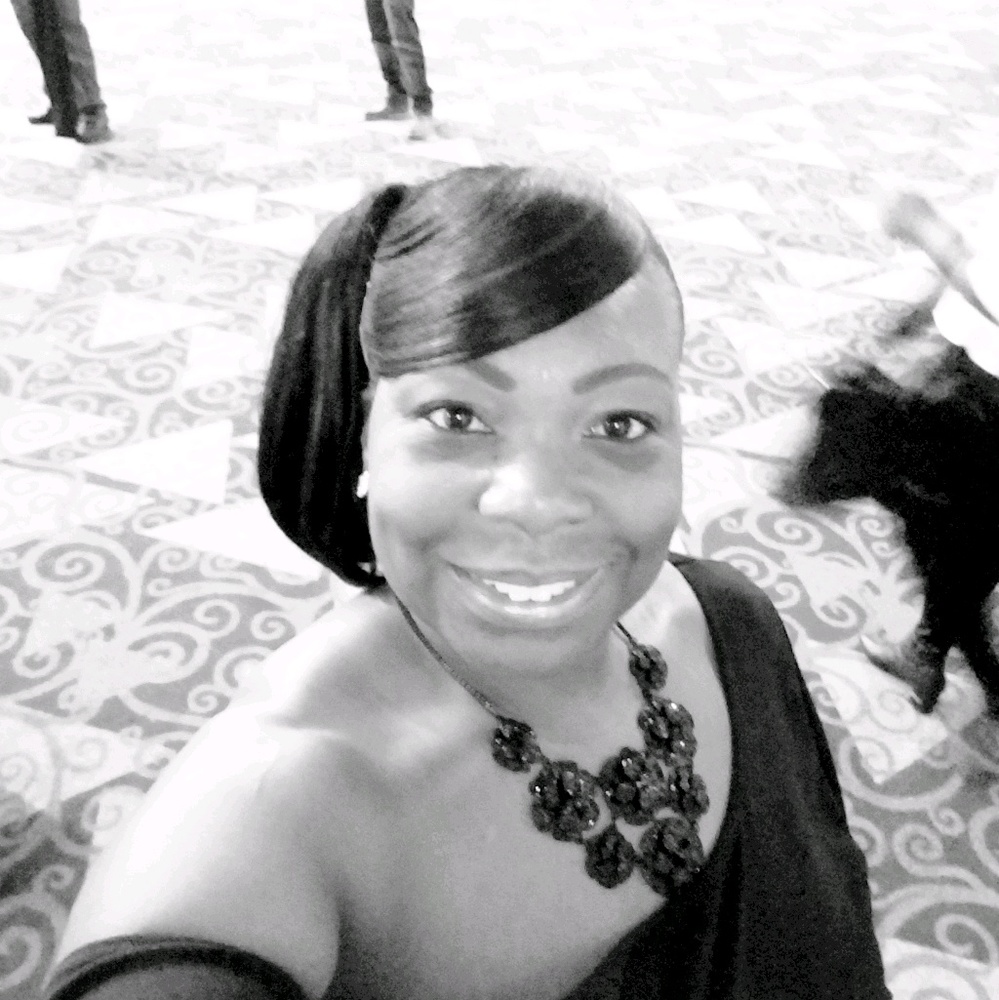 Meet your Posher, Denise